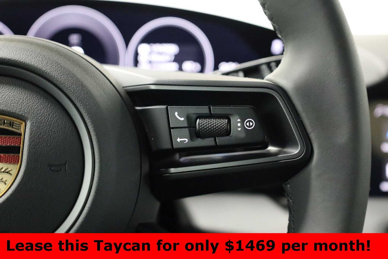 Thumbnail: 2025 Porsche Taycan - 25