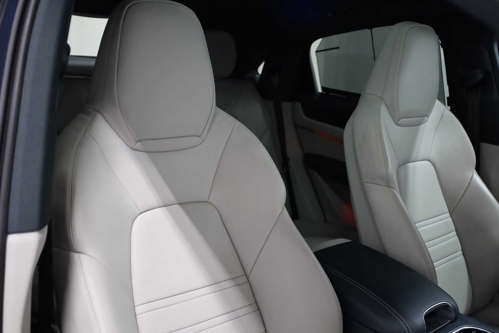 Thumbnail: 2023 Porsche  - 22