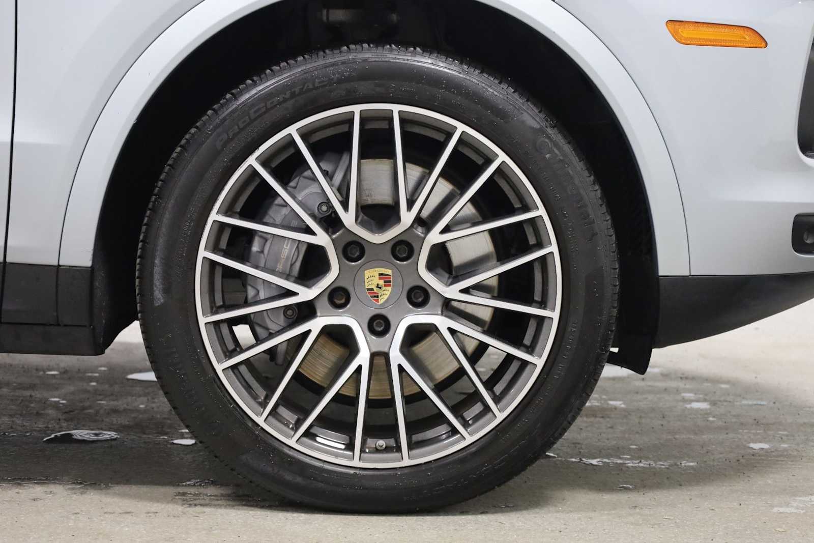 Thumbnail: 2021 Porsche Cayenne - 12