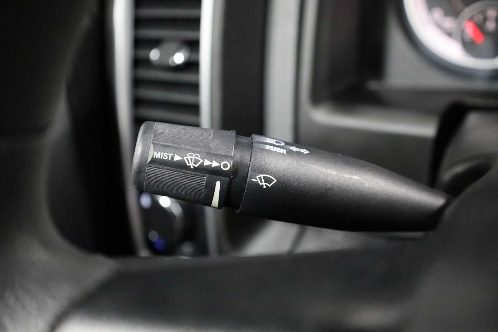 Thumbnail: 2019 RAM 1500 Classic - 24