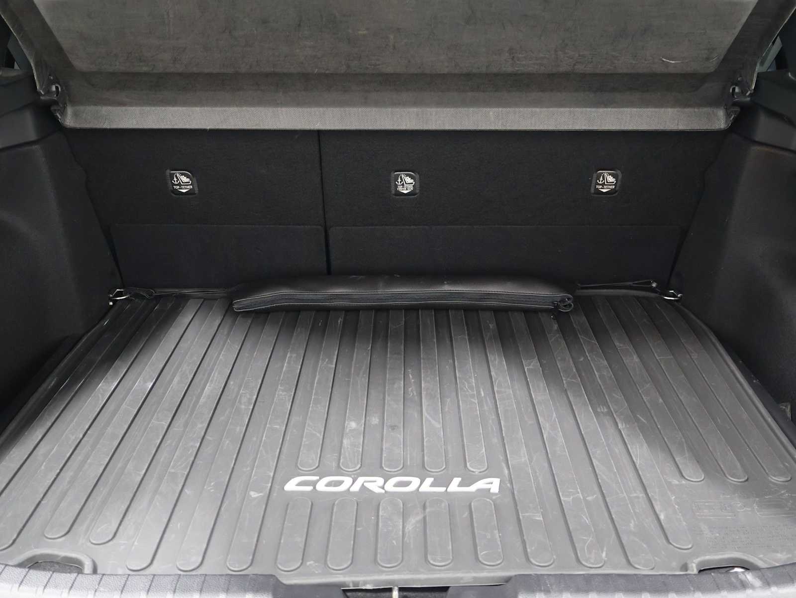Thumbnail: 2023 Toyota Corolla - 36