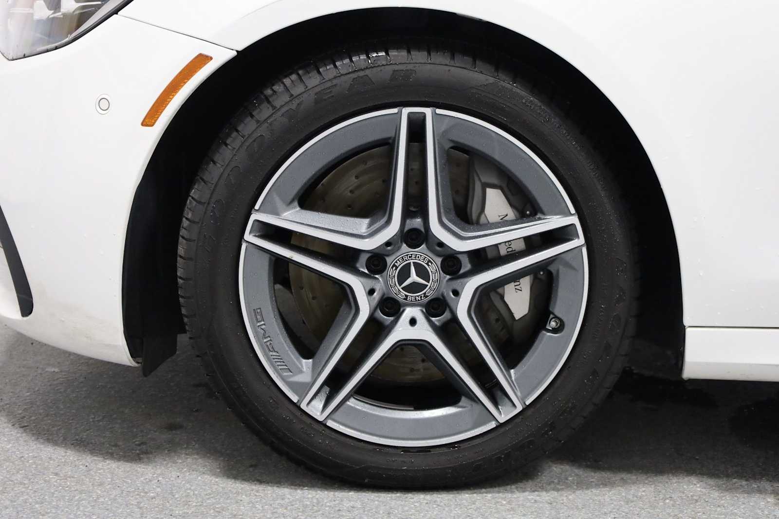 Thumbnail: 2023 Mercedes-Benz E-Class - 33