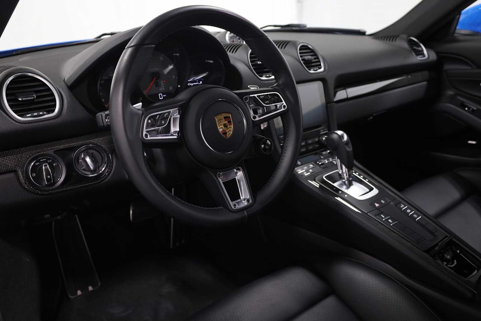 Thumbnail: 2022 Porsche 718 Cayman - 4