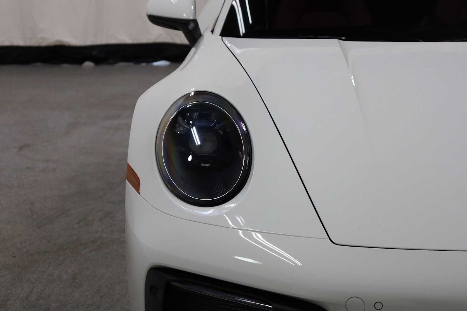 Thumbnail: 2024 Porsche 911 - 14