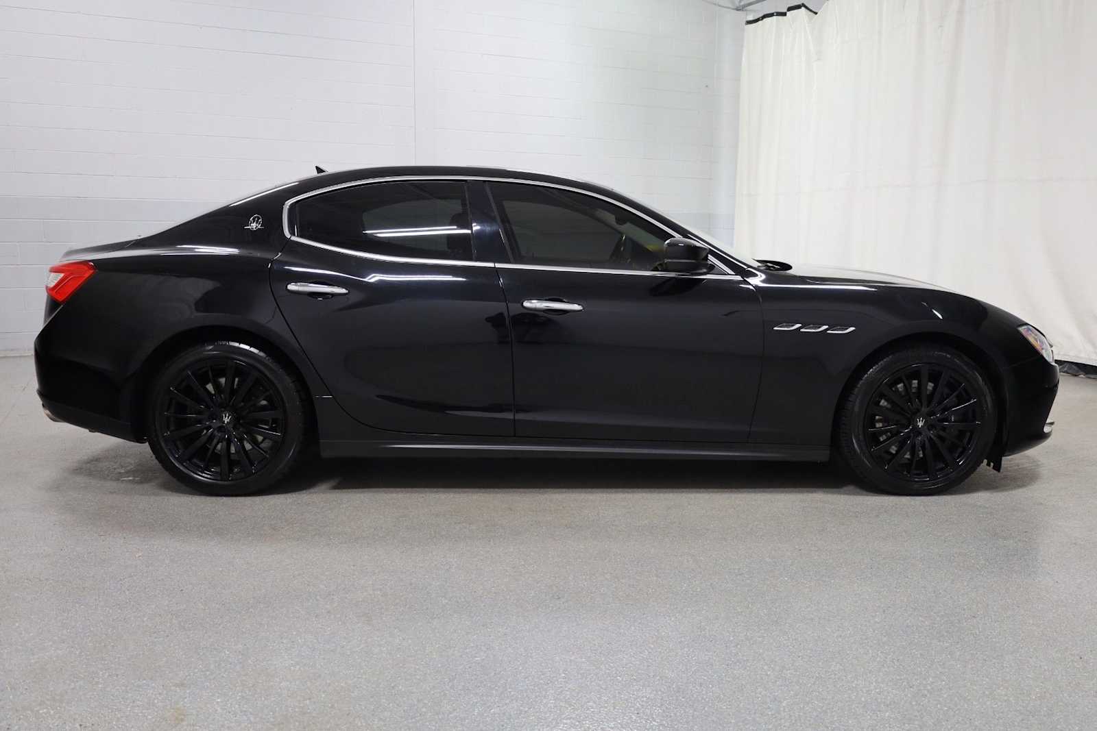 Thumbnail: 2017 Maserati Ghibli - 10