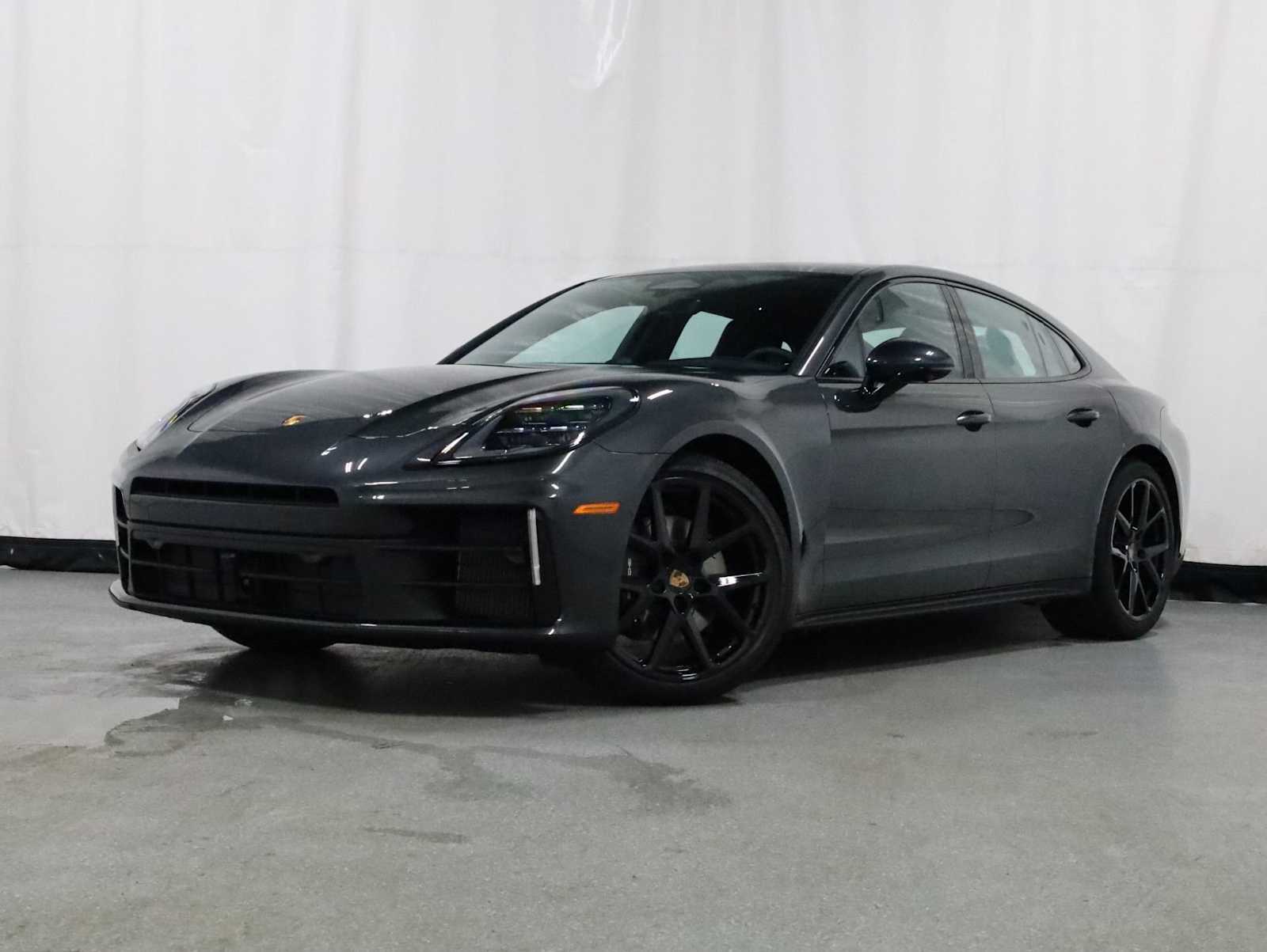 2026 Porsche Panamera Base