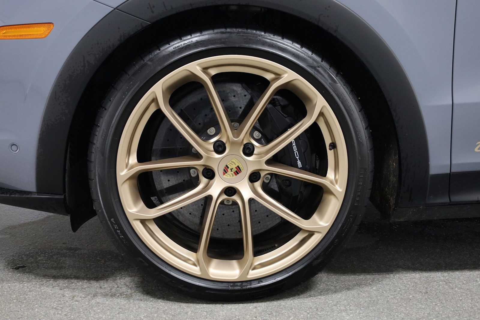 Thumbnail: 2022 Porsche  - 39