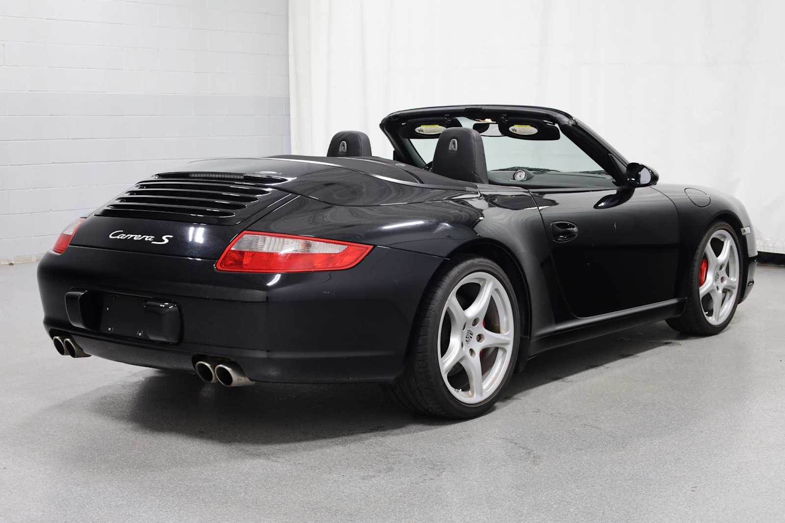 Thumbnail: 2007 Porsche 911 - 9
