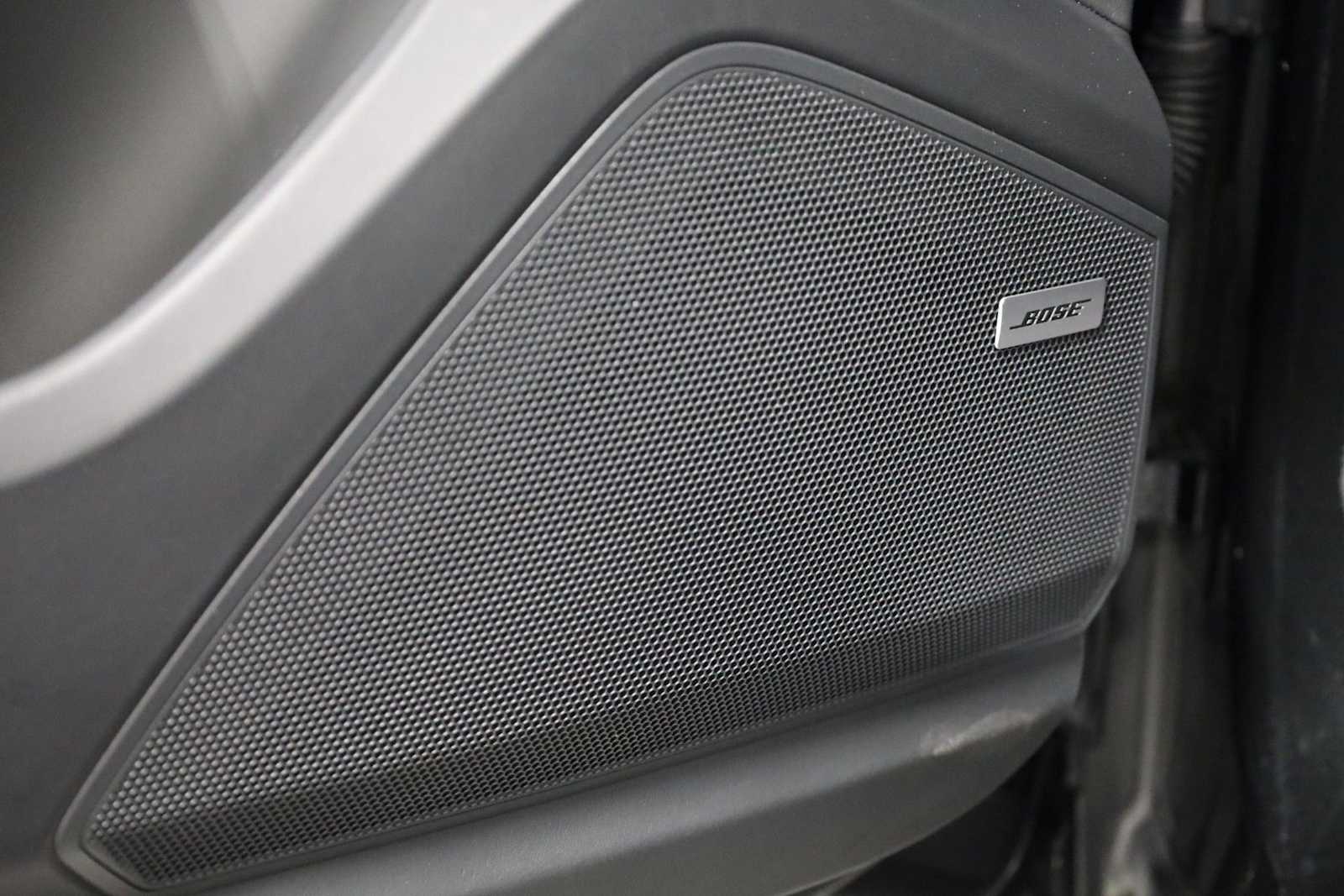 Thumbnail: 2025 Porsche Cayenne - 17