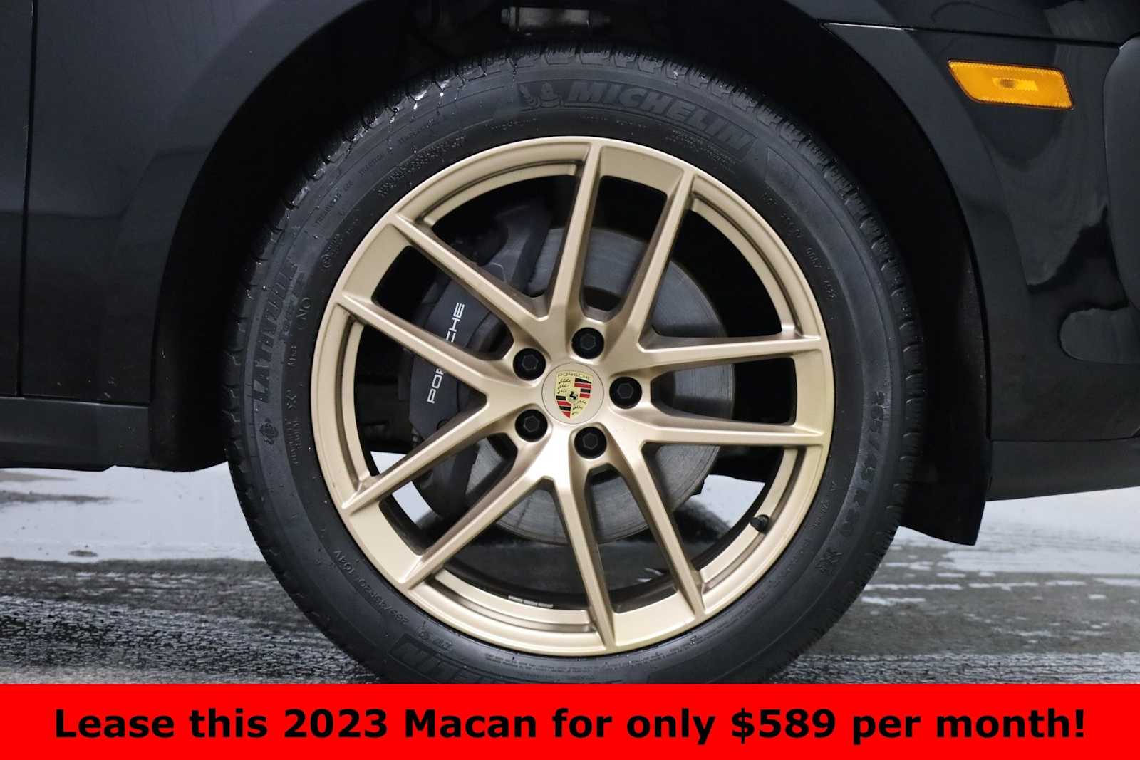 Thumbnail: 2023 Porsche Macan - 12