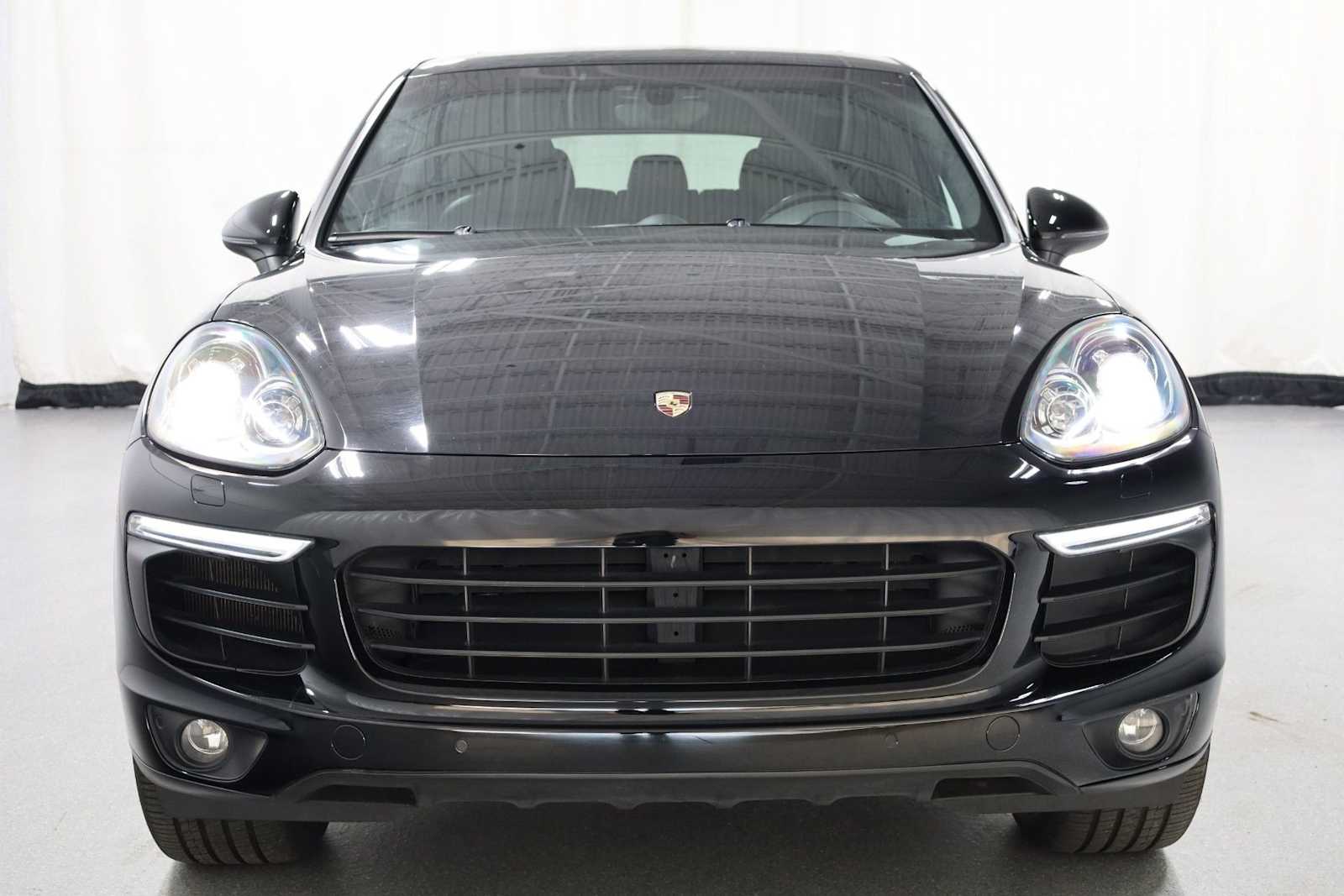 Thumbnail: 2017 Porsche Cayenne - 14