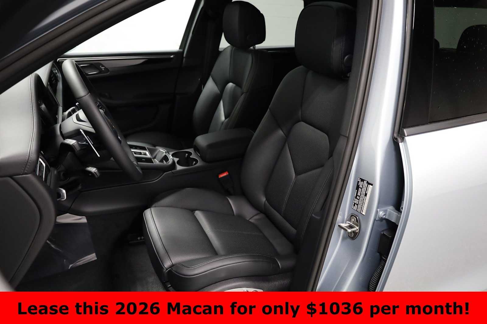 Thumbnail: 2026 Porsche Macan - 5