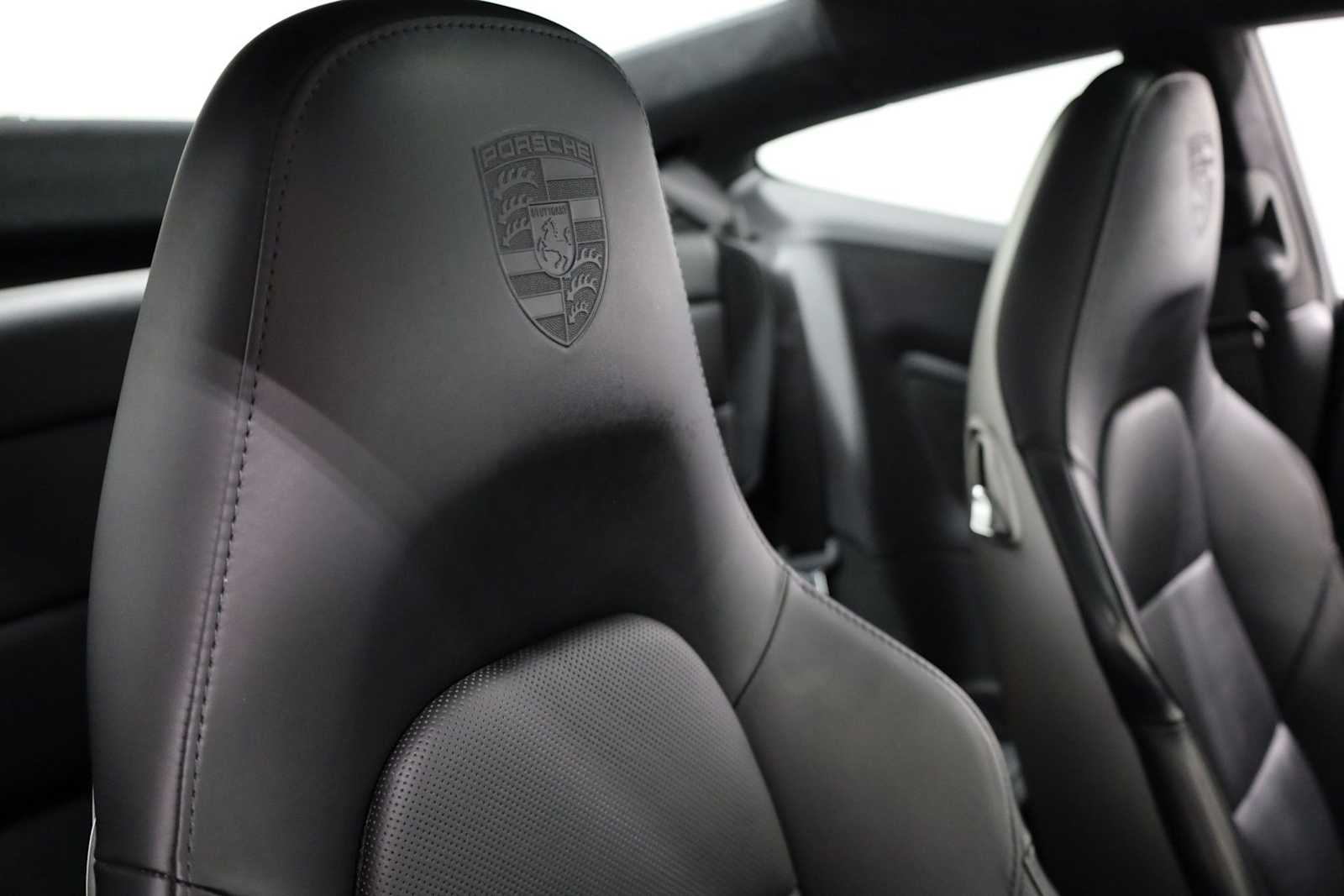 Thumbnail: 2019 Porsche 911 - 23