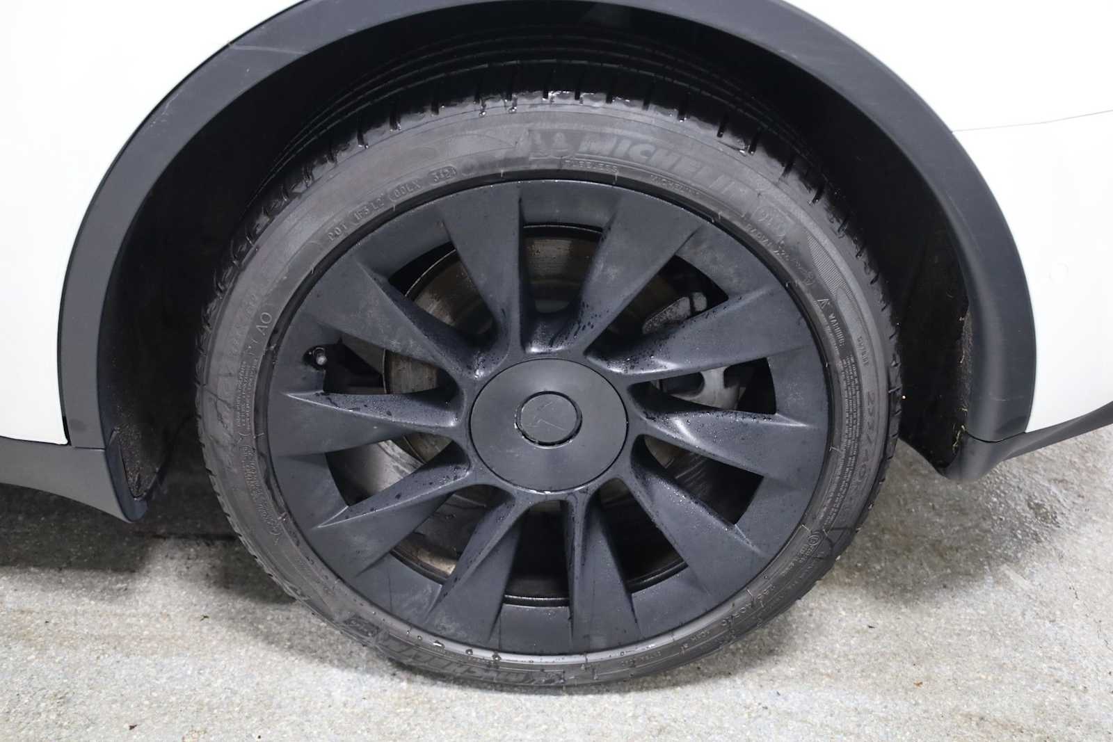 Thumbnail: 2020 Tesla Model Y - 34