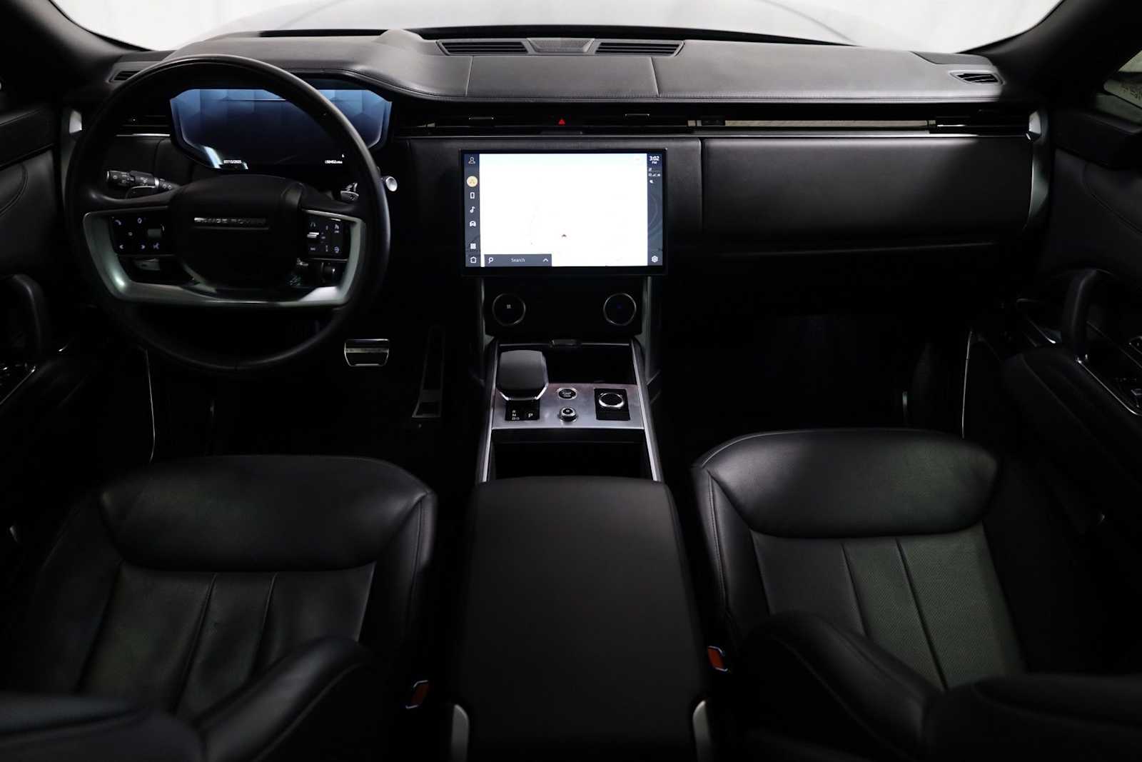 Thumbnail: 2023 Land Rover Range Rover - 24