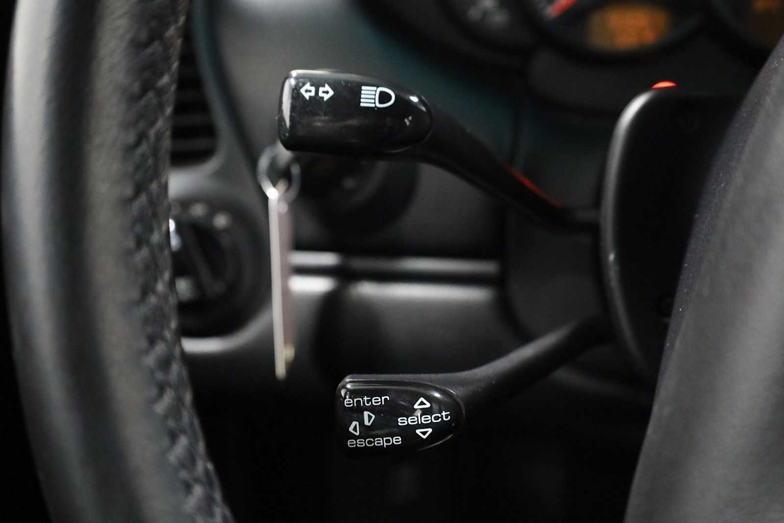 Thumbnail: 2001 Porsche 911 - 29