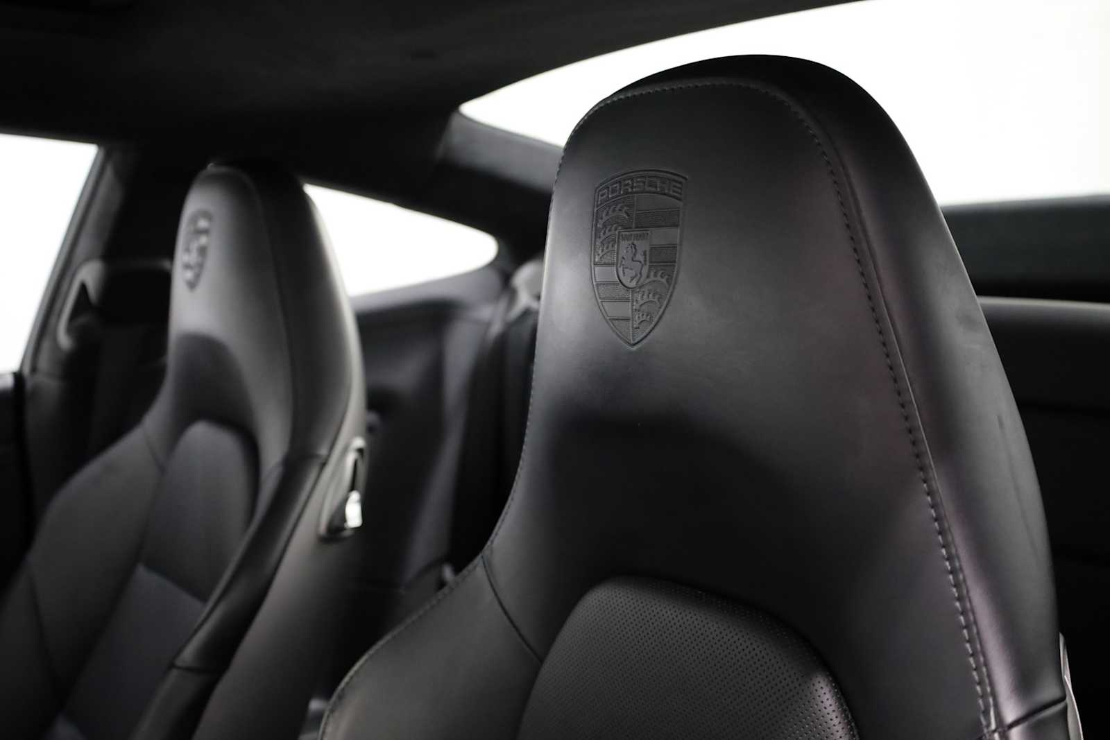 Thumbnail: 2019 Porsche 911 - 19