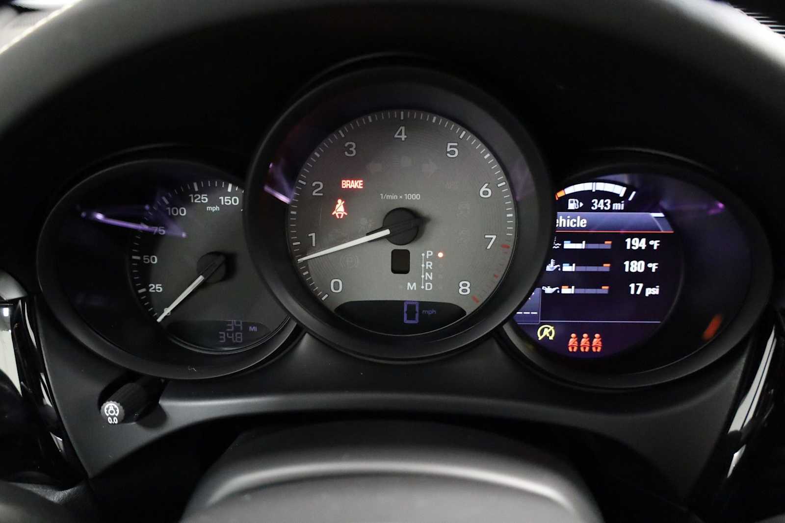 Thumbnail: 2026 Porsche Macan - 24