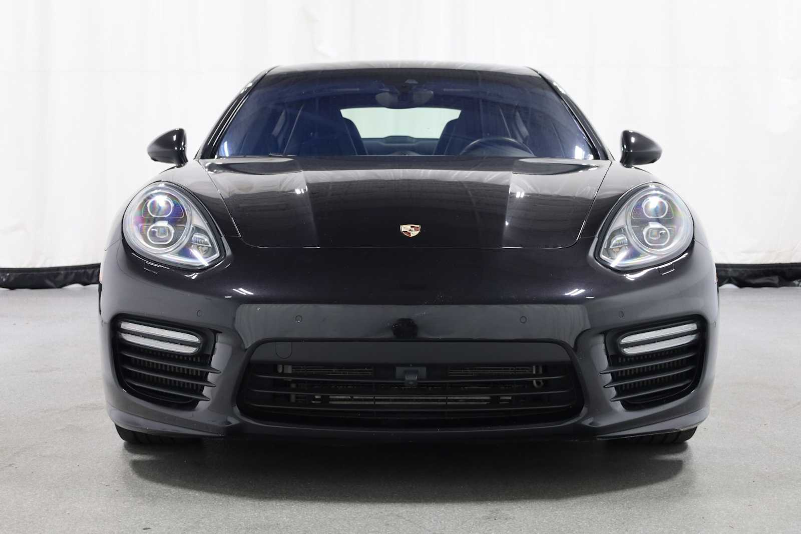 Thumbnail: 2014 Porsche Panamera - 12