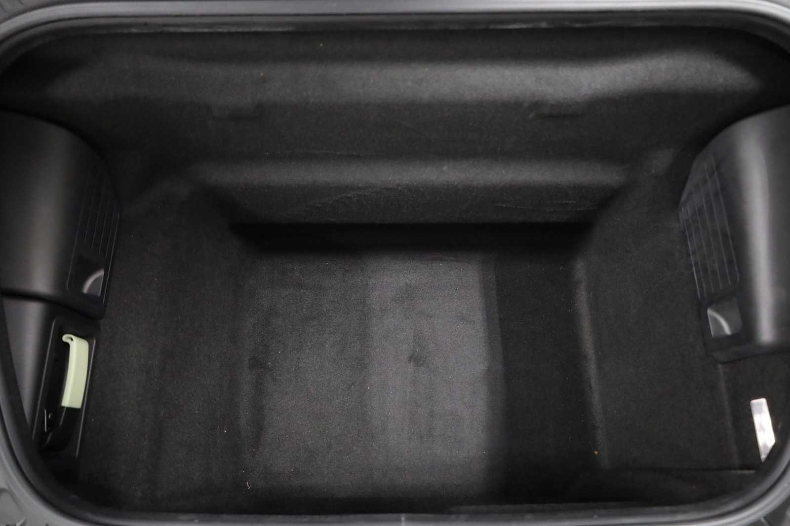 Thumbnail: 2019 Porsche 911 - 40