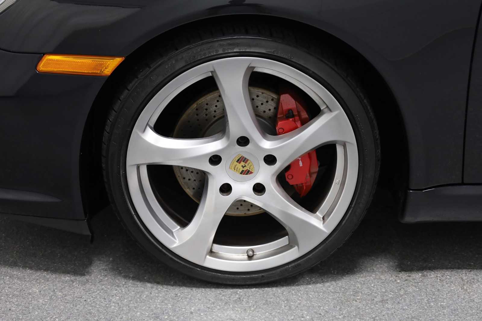 Thumbnail: 2009 Porsche 911 - 34