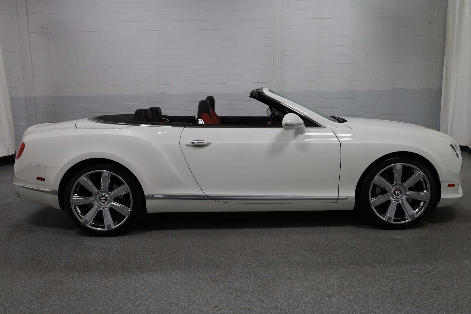 Thumbnail: 2013 Bentley Continental - 11
