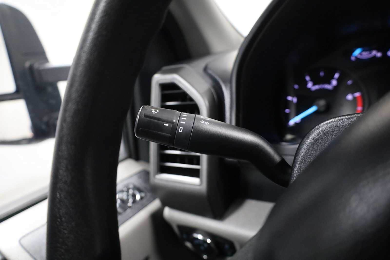 Thumbnail: 2020 Ford F-350 - 27