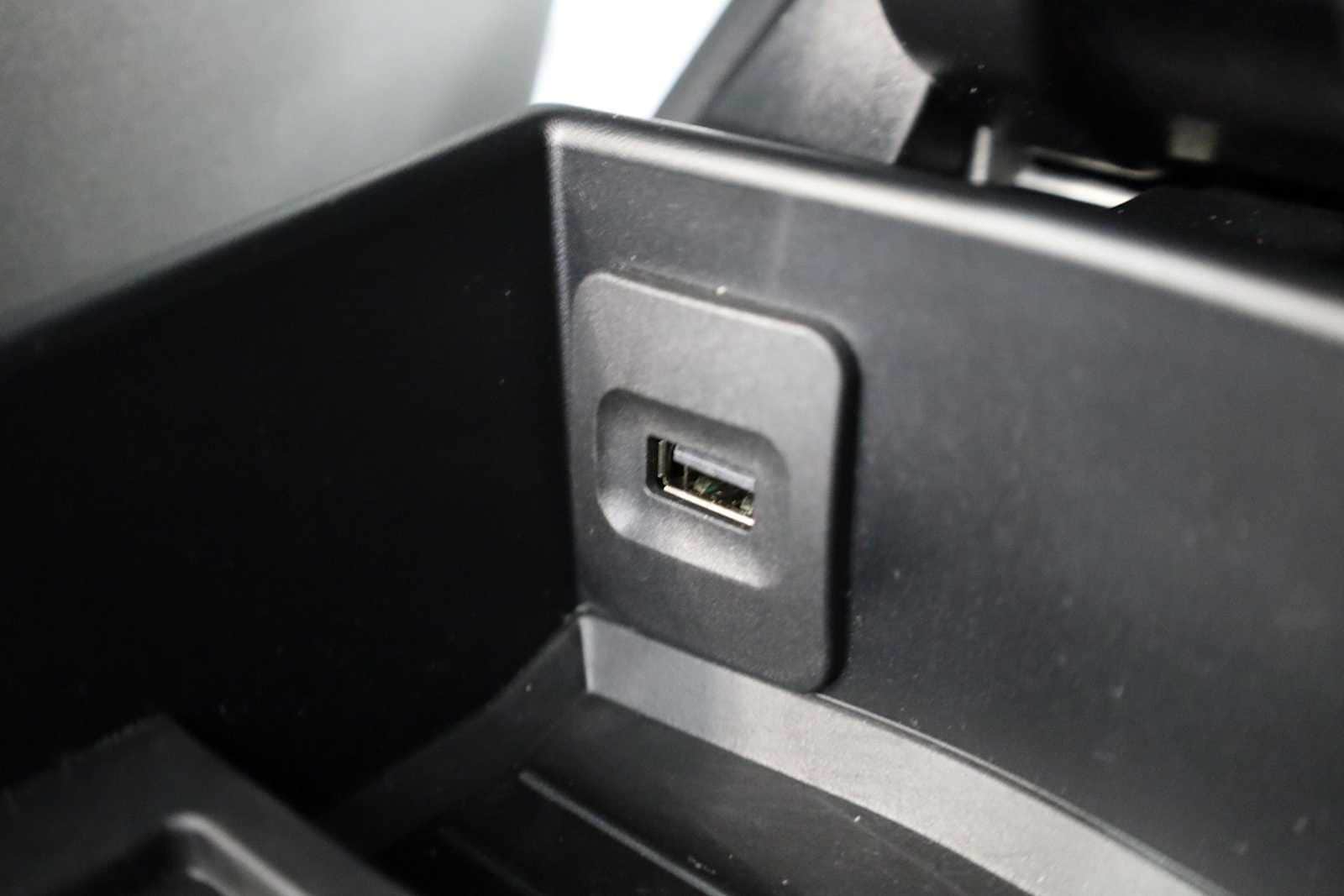 Thumbnail: 2019 Porsche 911 - 34