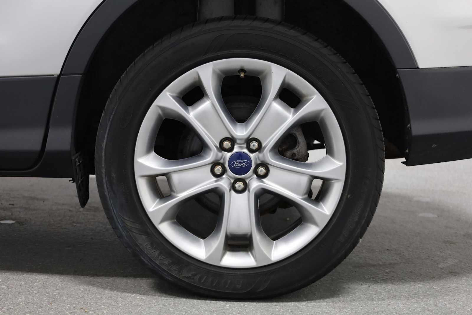 Thumbnail: 2014 Ford Escape - 34