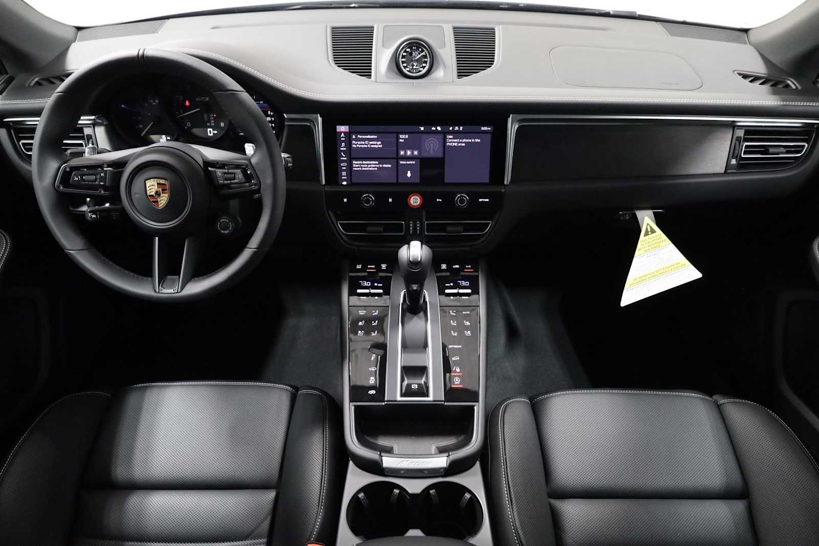 Thumbnail: 2025 Porsche Macan - 26