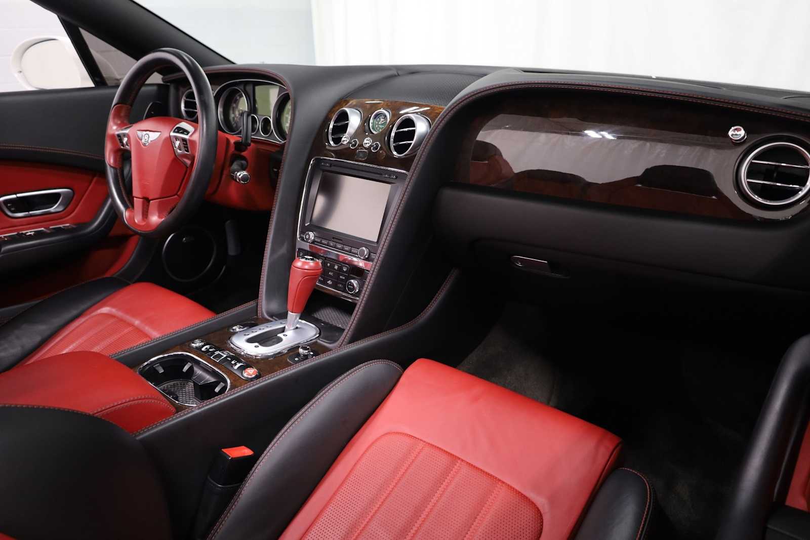 Thumbnail: 2013 Bentley Continental - 7