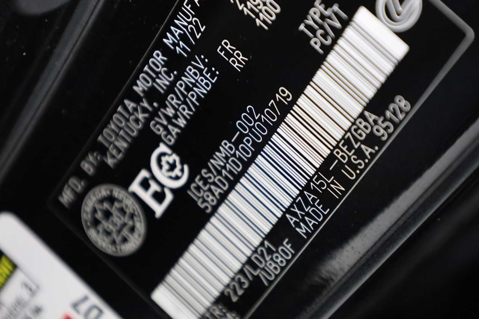 Thumbnail: 2023 Lexus ES - 39