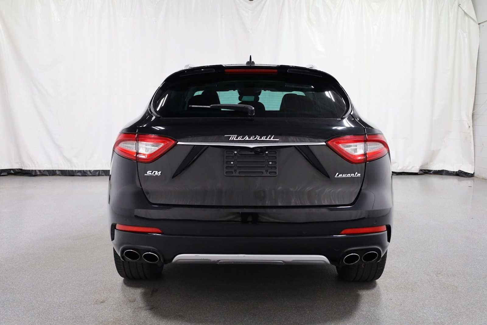Thumbnail: 2017 Maserati Levante - 7