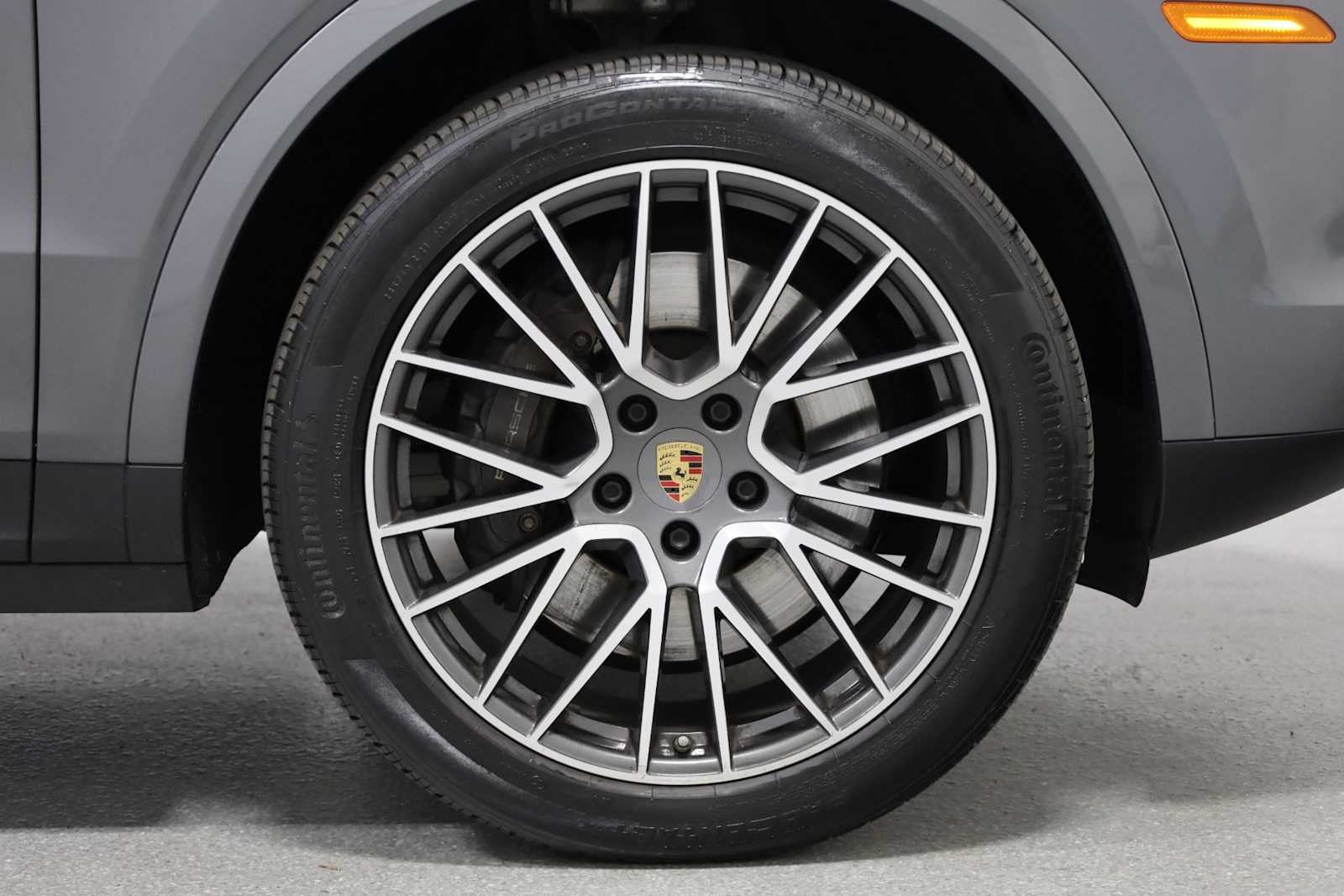 Thumbnail: 2022 Porsche Cayenne - 12