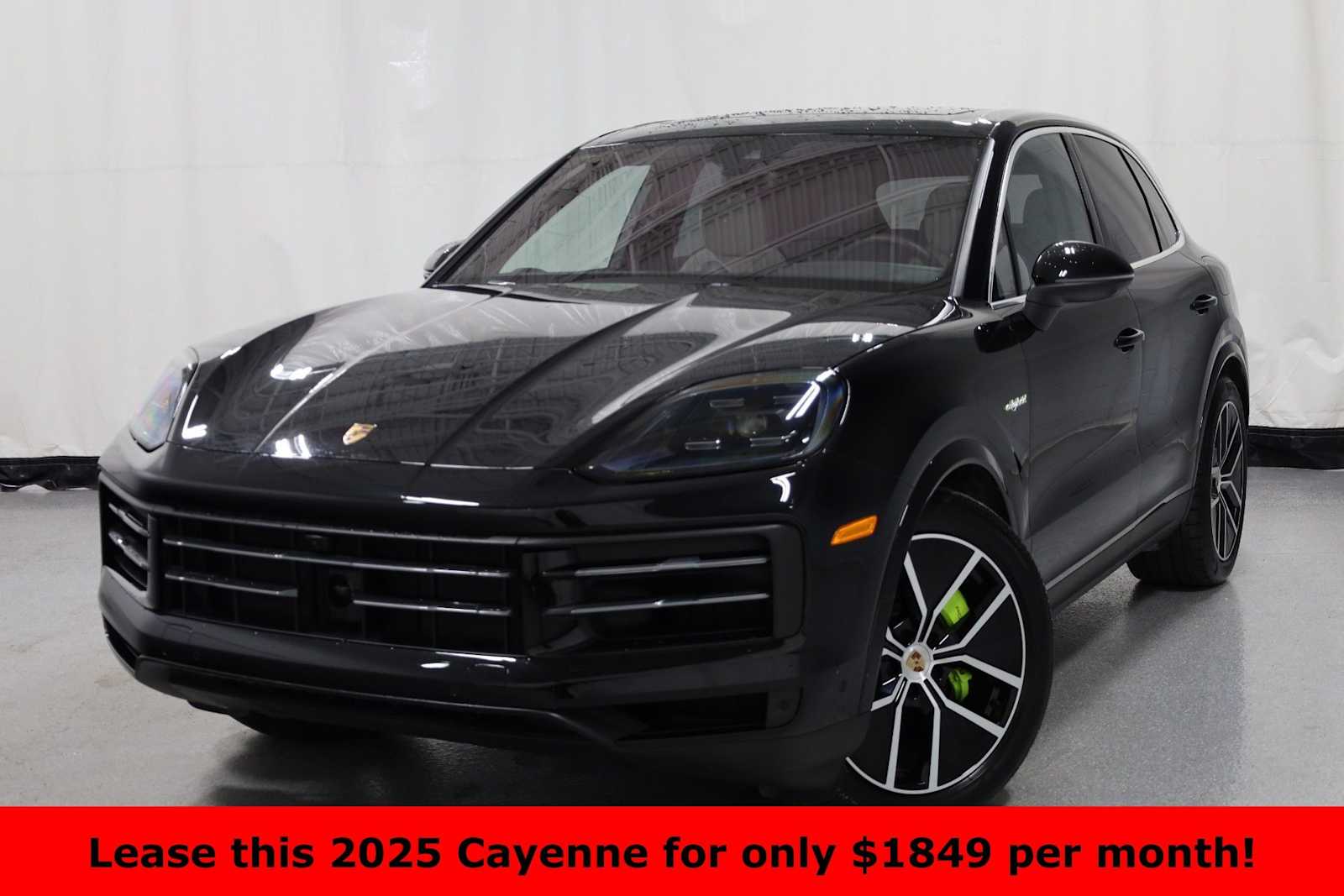 Thumbnail: 2025 Porsche Cayenne - 1