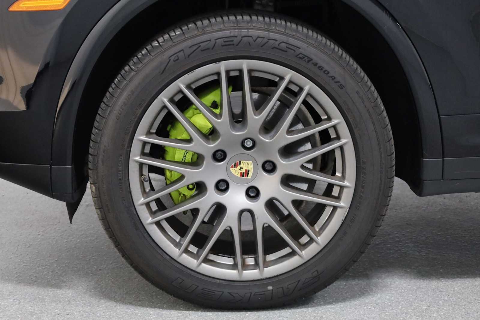 Thumbnail: 2017 Porsche Cayenne - 40