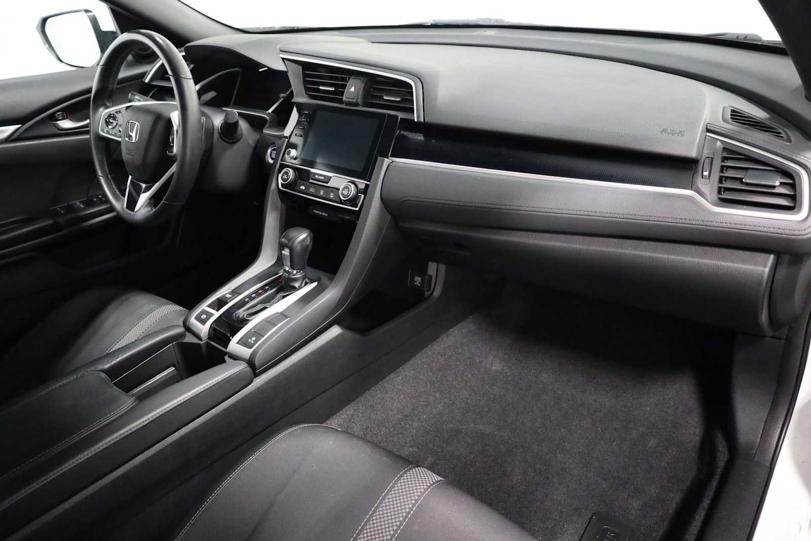 Thumbnail: 2019 Honda Civic - 6