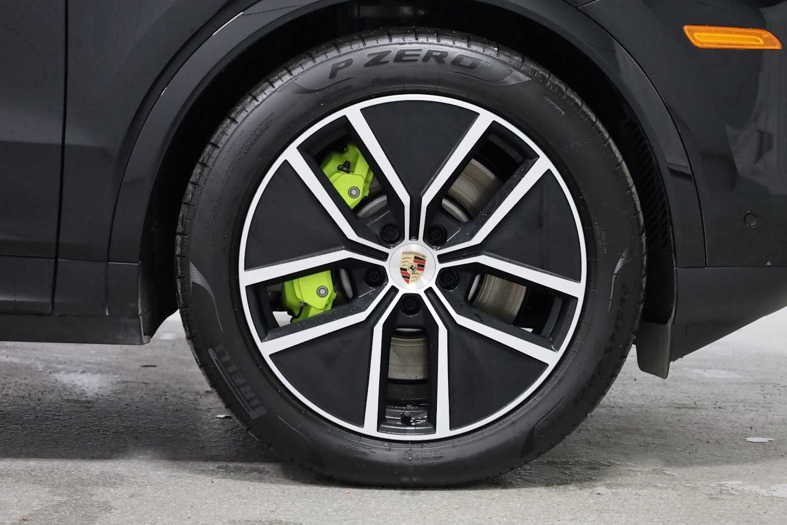 Thumbnail: 2025 Porsche Cayenne - 12