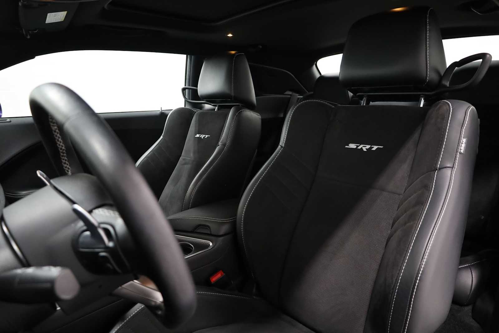 Thumbnail: 2016 Dodge Challenger - 5