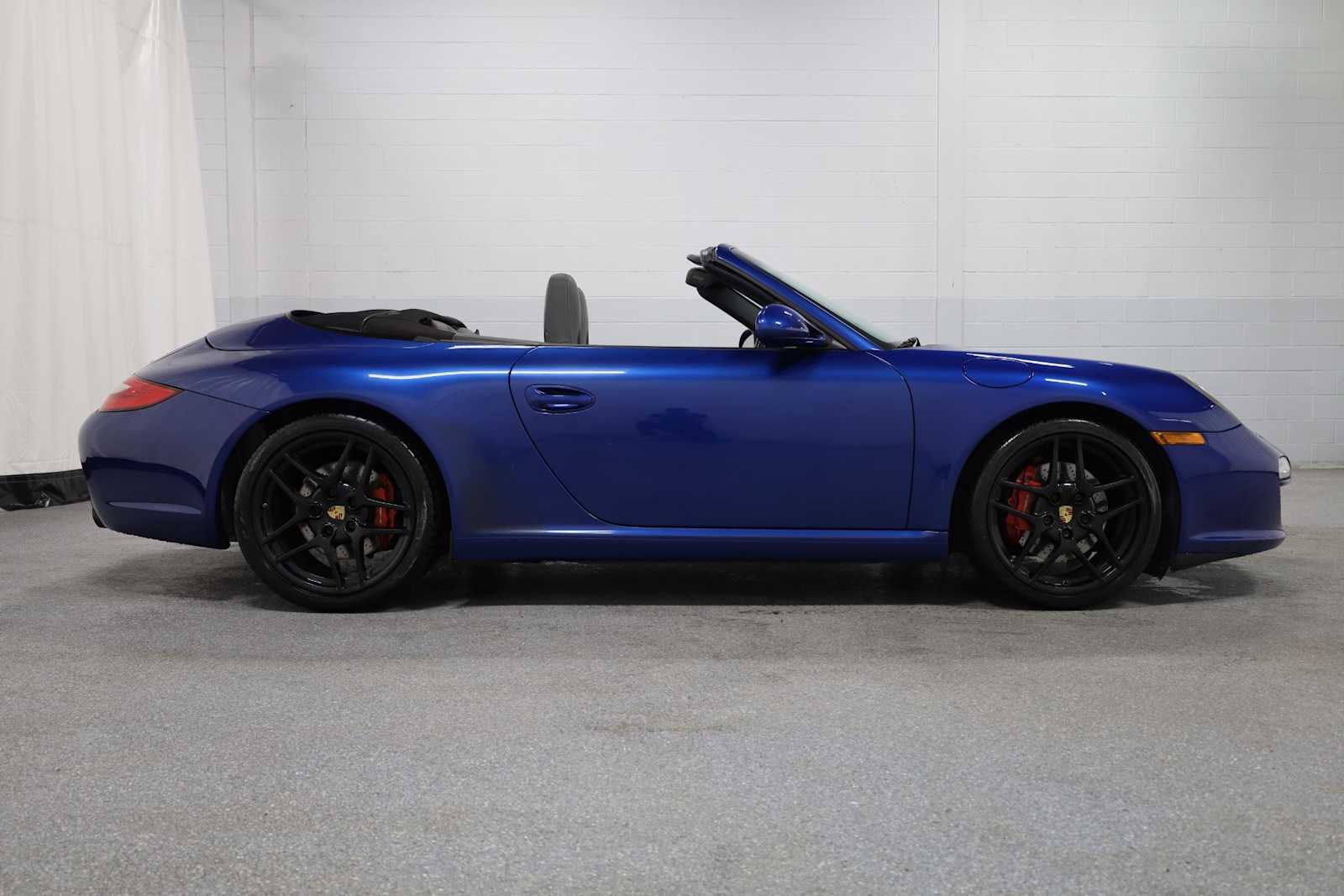 Thumbnail: 2009 Porsche 911 - 10