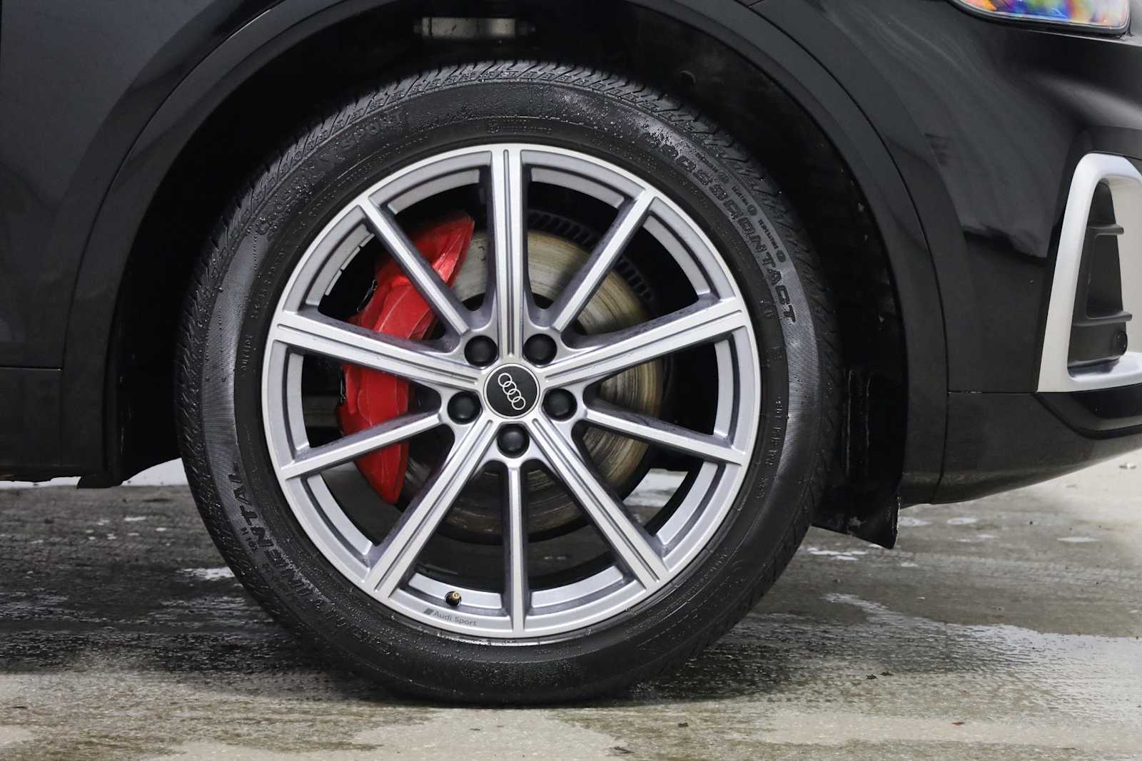 Thumbnail: 2024 Audi SQ5 - 12