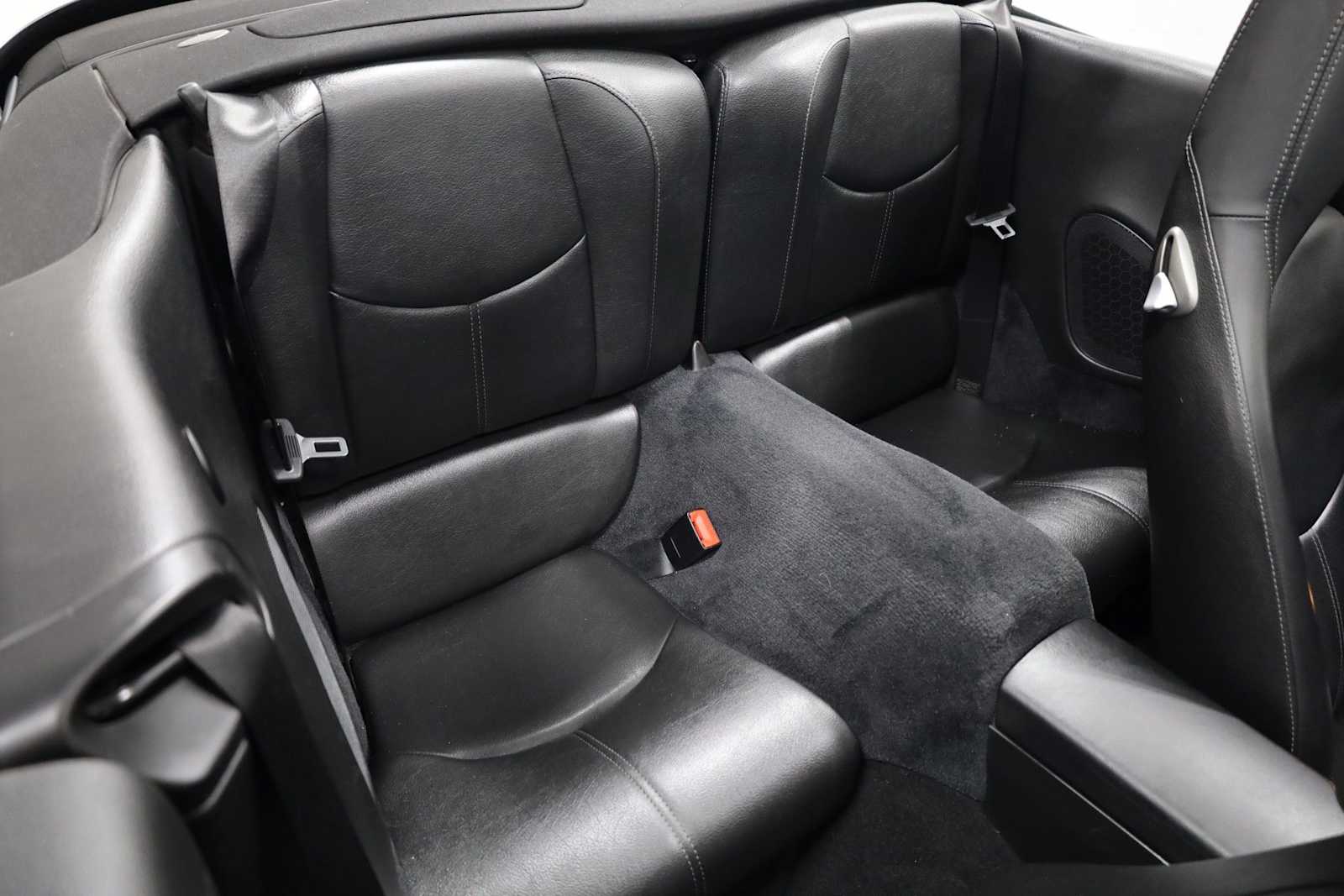 Thumbnail: 2007 Porsche 911 - 35