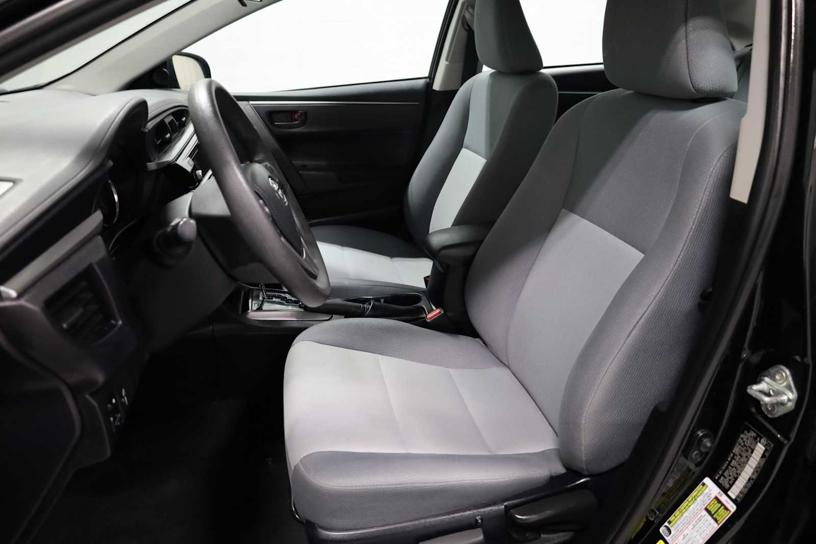 Thumbnail: 2016 Toyota Corolla - 5