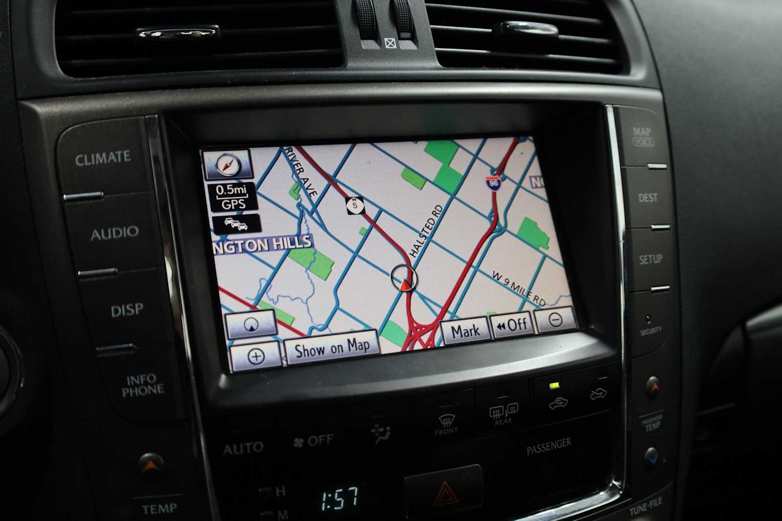 Thumbnail: 2012 Lexus IS - 30