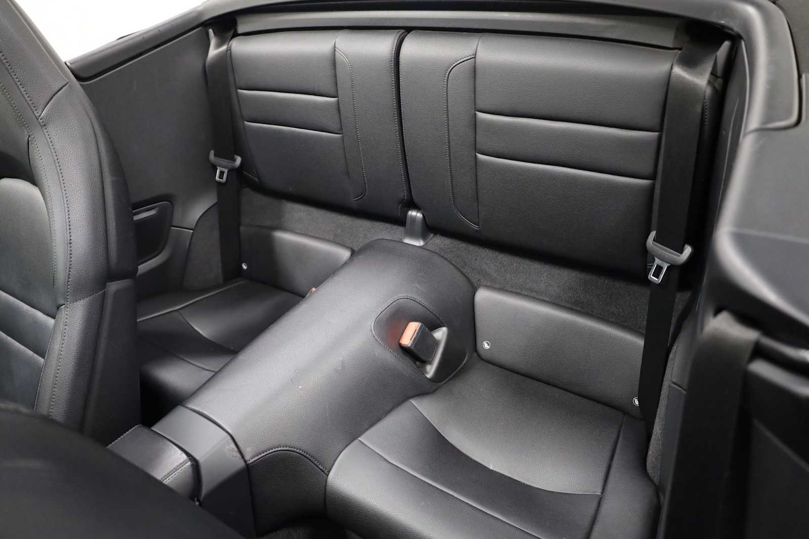 Thumbnail: 2022 Porsche 911 - 35