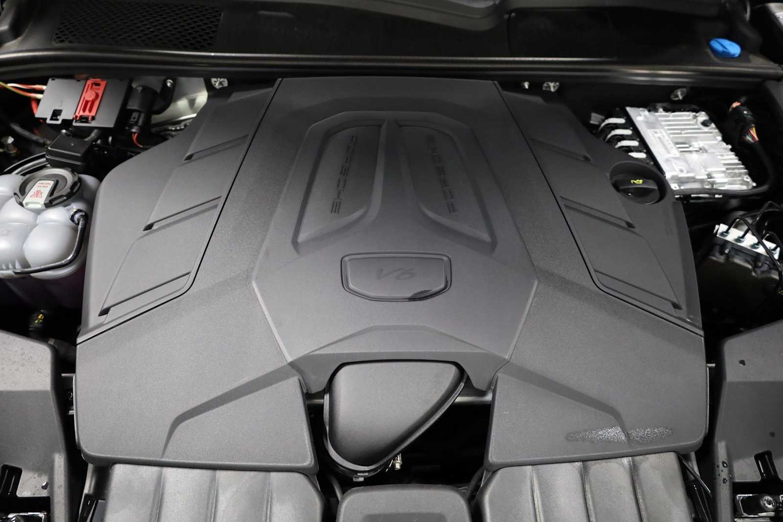 Thumbnail: 2025 Porsche Cayenne - 40