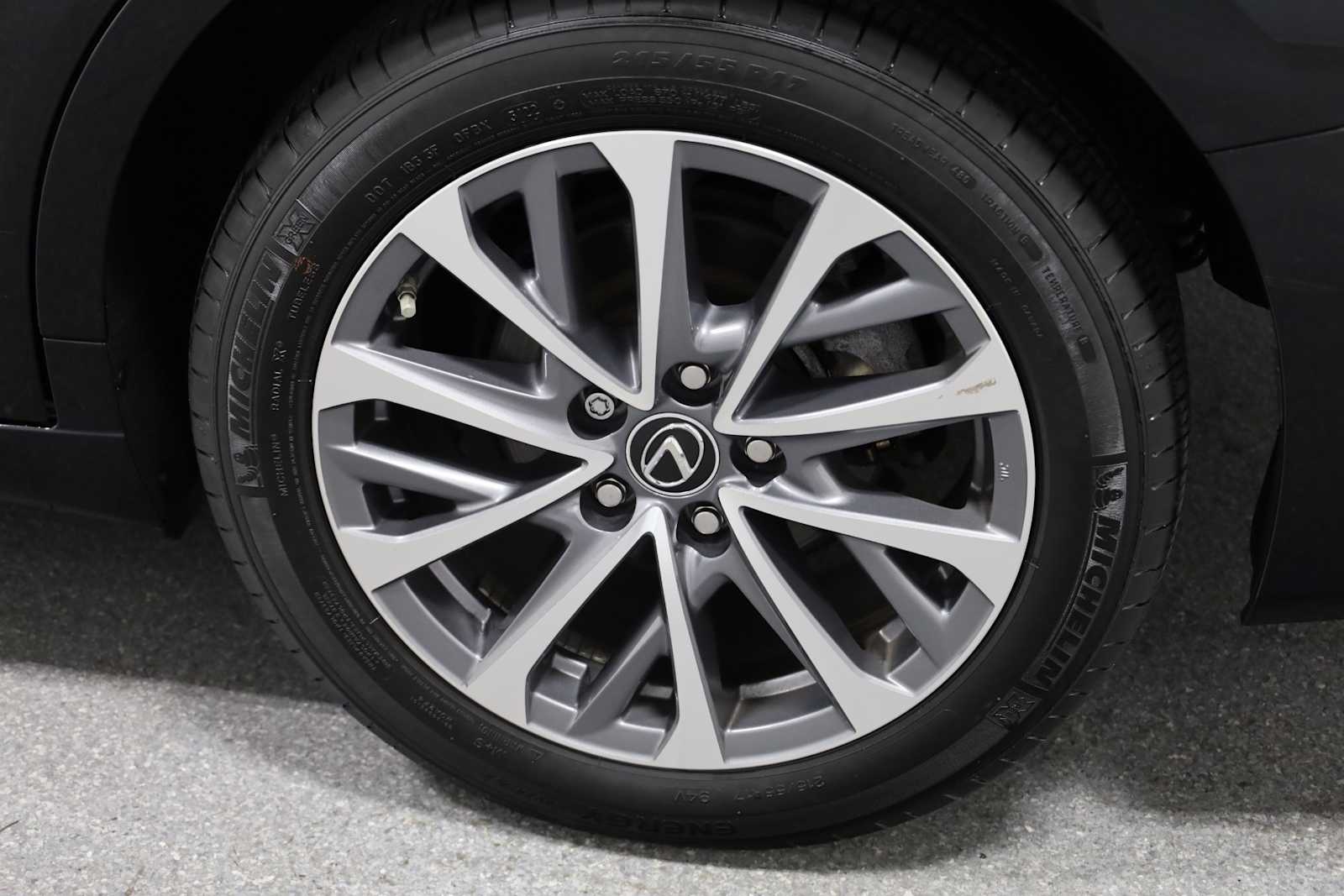 Thumbnail: 2023 Lexus ES - 34