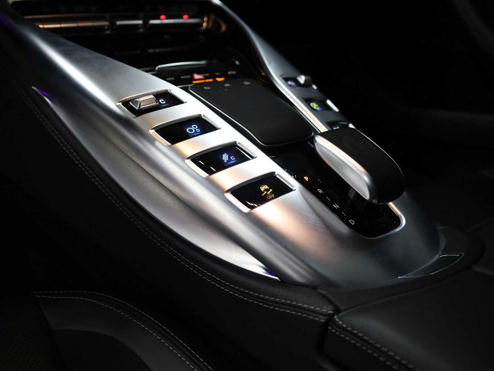 Thumbnail: 2020 Mercedes-Benz AMG GT - 27