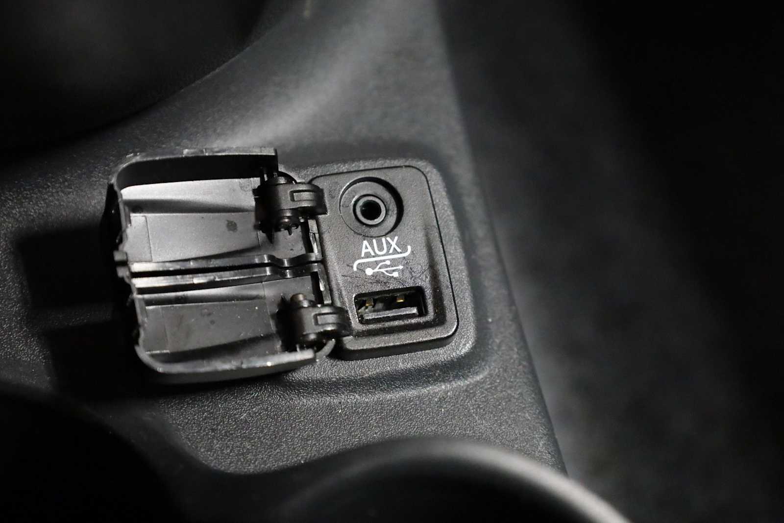 Thumbnail: 2018 Fiat 500 - 32