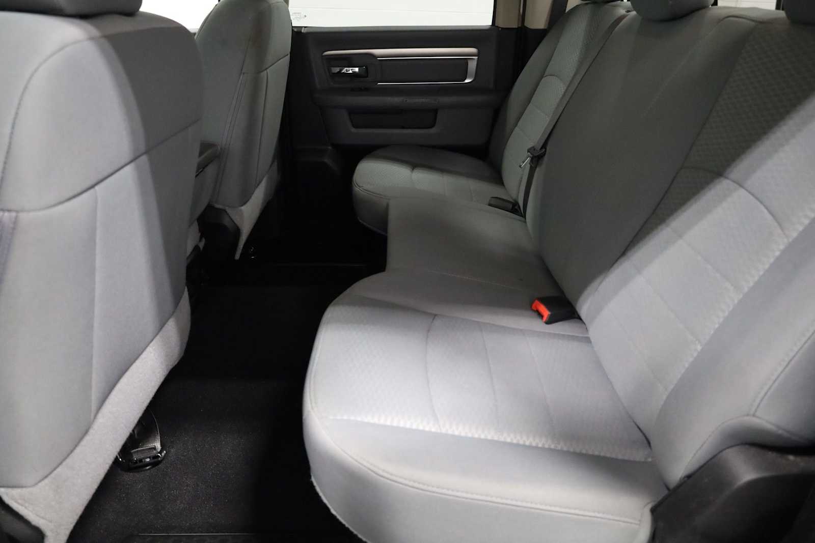 Thumbnail: 2019 RAM 1500 Classic - 28